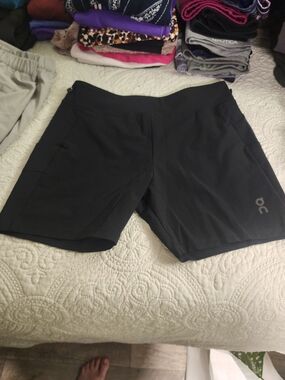On Running Black Men's Athletic Shorts
